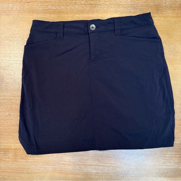 Eddie Bauer Horizon Sporty Black Mini Skort Size 4 #21751070 Front/Back Pockets - Picture 1 of 12